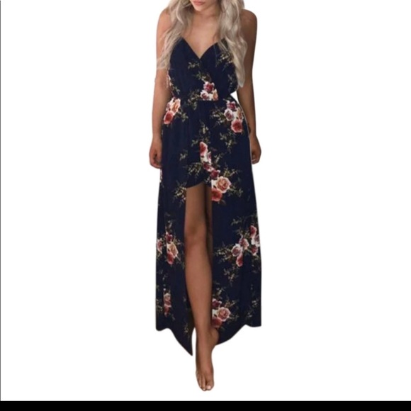 One day saleStunning spaghetti straps maxi romper - Picture 2 of 8